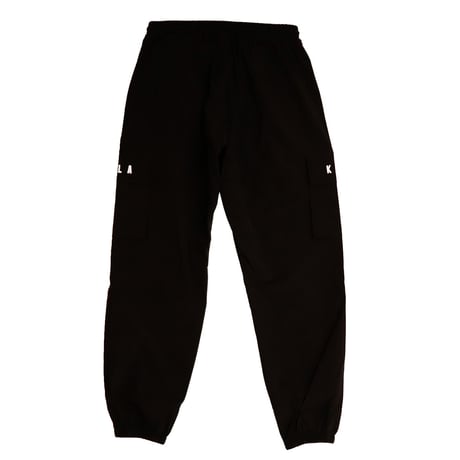 ESSENTIAL LOGO SHELL JOGGER BLACK