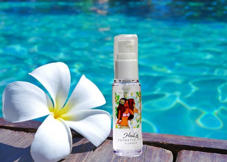 HuLaエステティックオイル（全身用）　３０ｍｌ　プルメリアの香り