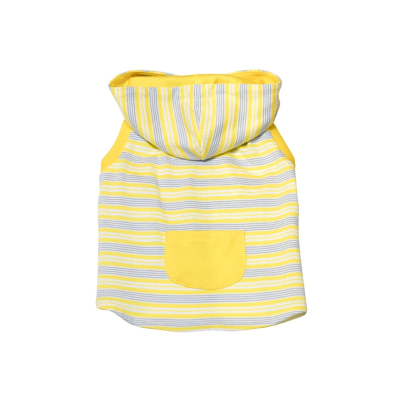 梅雨から夏にかけて！爽やかなイエローフーディー | フレンチ