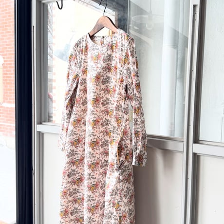YAECA　[WOMENS] CANVAS DESIGN　Aラインドレス (MINIATURE WONDERLAND)