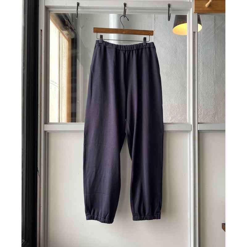 COMOLI シルクトラックニット パンツ | Less Higashikawa COMOLI シルクトラックニット パンツ | Less Higashikawa