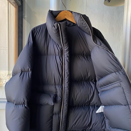 AURALEE 　SUPER LIGHT NYLON RIPSTOP DOWN BLOUSON