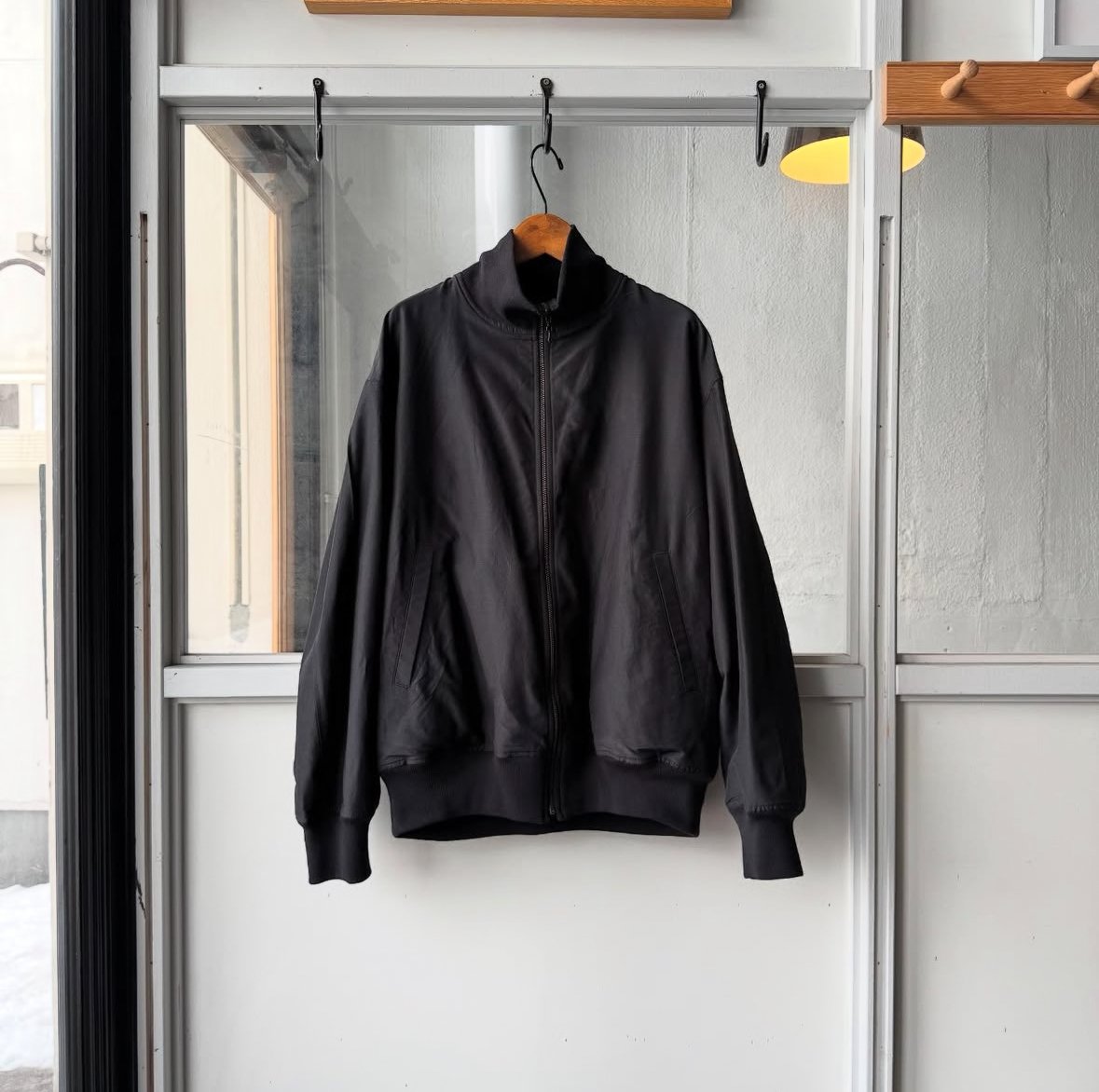 新品 25SS サイズ1 comoli コモリ リバーシブル トラックジャケット COMOLI(コモリ) / リバーシブル トラックジャケット 25SS | 商品