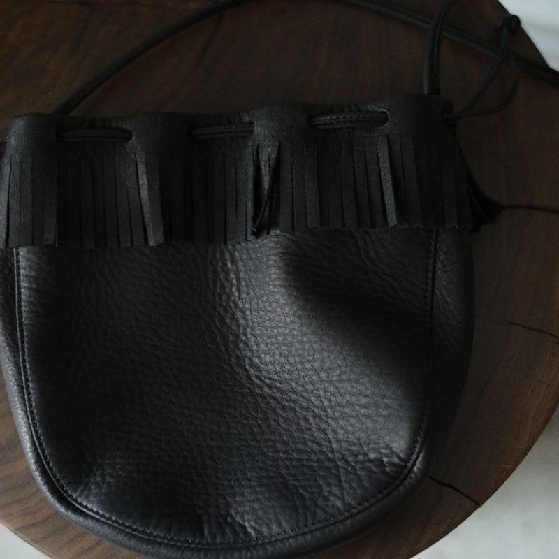 アエタ ショルダーバッグ - 黒 フリンジ Aeta (アエタ) DEER FRINGE SHOULDER POUCH S / フリンジショルダーポーチ