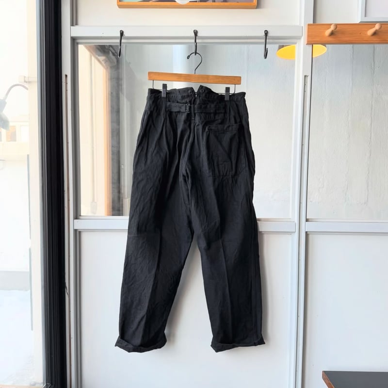 COMOLI デニム オーバーパンツ | Less Higashikawa COMOLI デニム オーバーパンツ | Less Higashikawa
