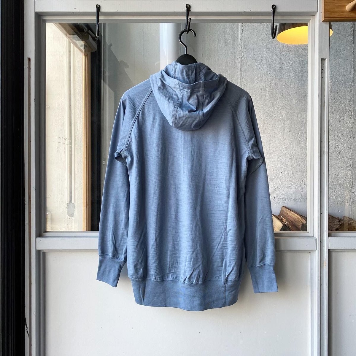 山と道　100% Merino Light Long Sleeve Zip 100% Light Merino Half Zip Long Sleeve | 山と道 U.L. HIKE
