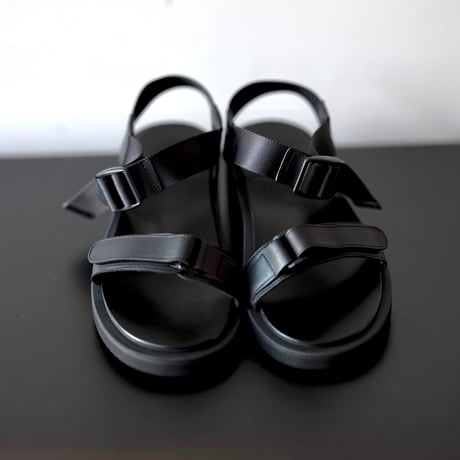 FOOTWORKS　Leather Sandal Velcro Straps in Smooth Leather (Womens)