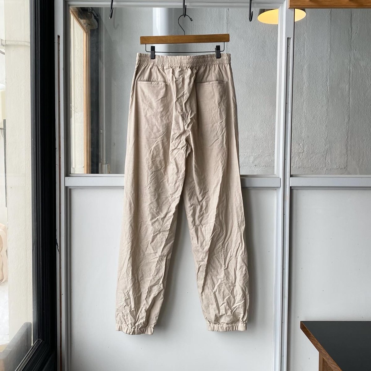 AURALEE HIGH COUNT WOOL POPLIN PANTS | Less Hi
