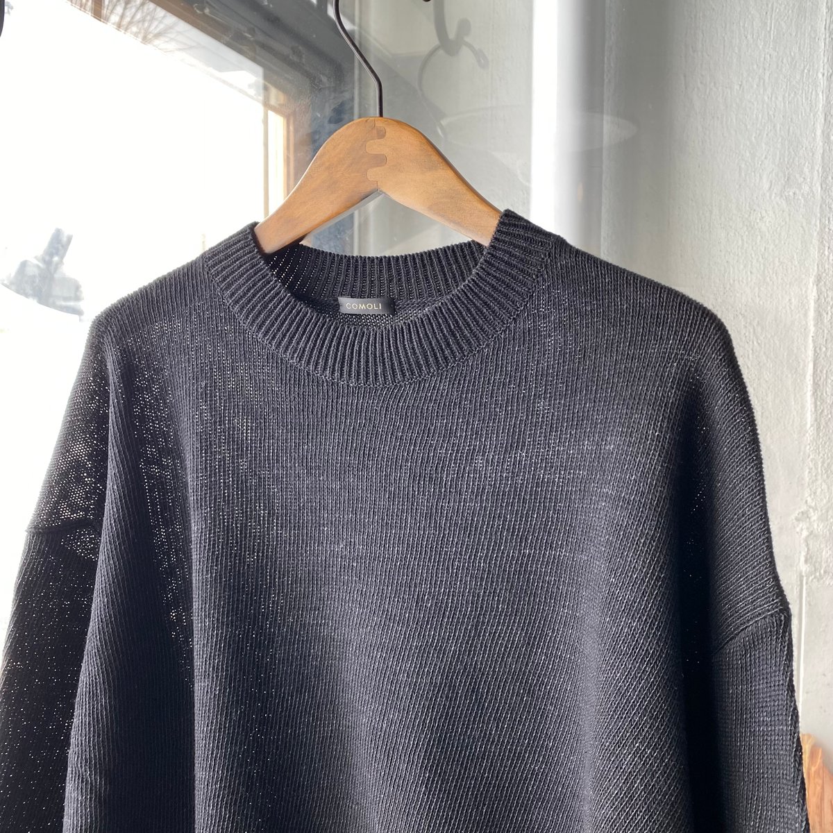 s*x様 【COMOLI 】ブラック ニットセーター サイズ3 クルーネック COMOLI(コモリ) / ラムズウール クルーネックニット 25AW | 商品一覧