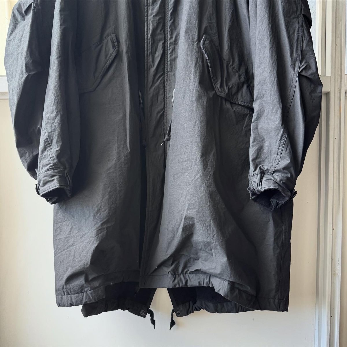 【新品未使用】 1 COMOLI コットンナイロン ミリタリー フーデッドコート COMOLI (コモリ) コットンナイロン ミリタリーフーデッドコート