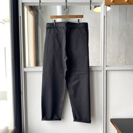 AURALEE　WASHED FINX SILK CHAMBRAY BELTED PANTS