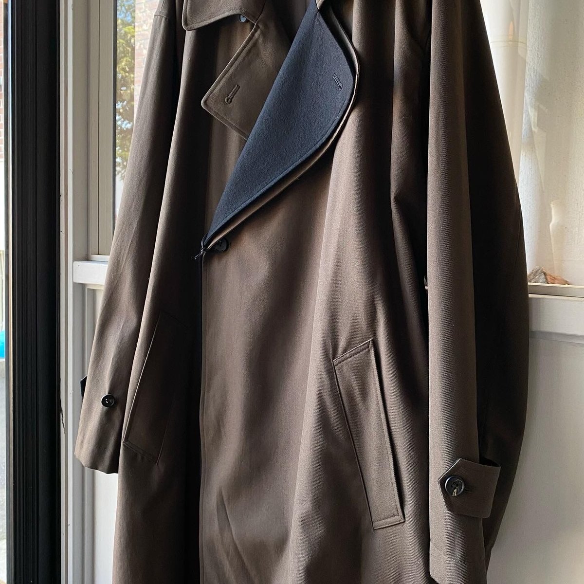 stein DOUBLE LAPELED DOUBLE BREASTED COAT stein DOUBLE LAPELED DOUBLE BREASTED COAT