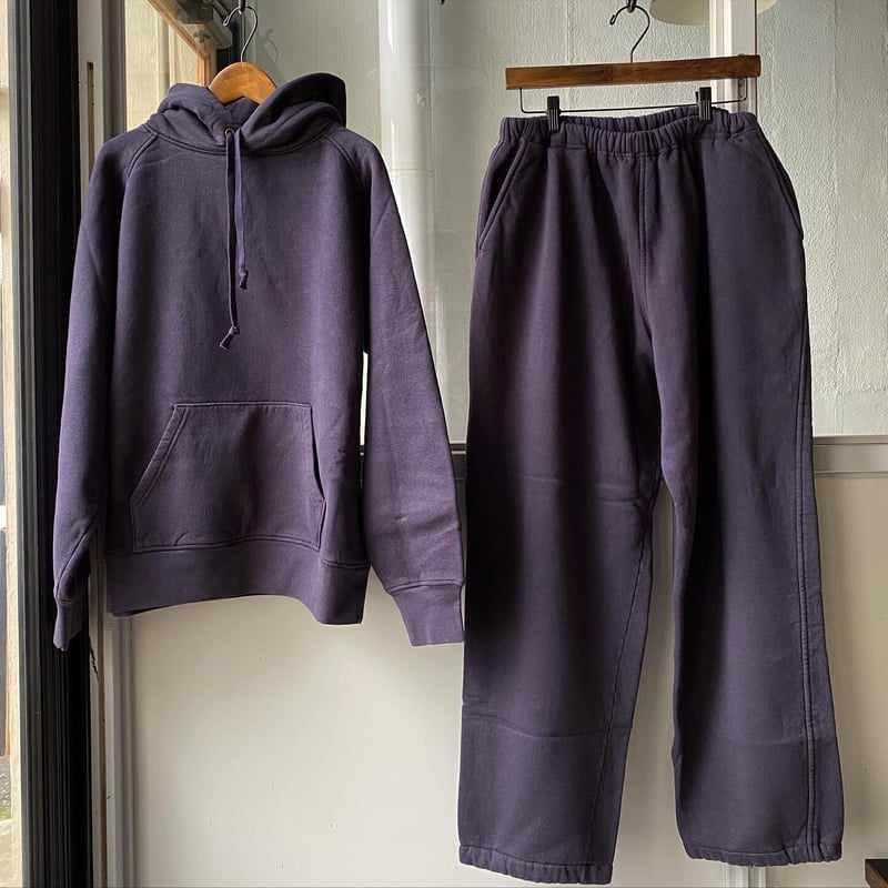 COMOLI コットン吊裏毛 パンツ FADE NAVY | Less Higashikawa