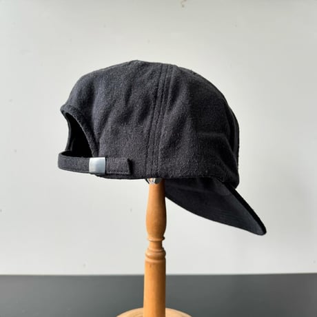 COMOLI　シルクネップ キャップ