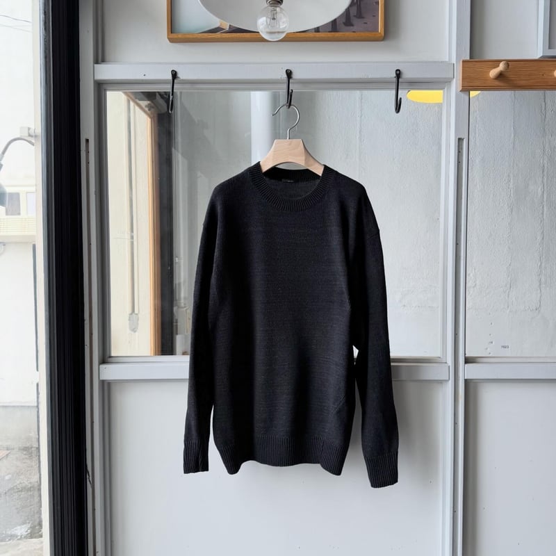 COMOLI 8G クルーネックニット | Less Higashikawa