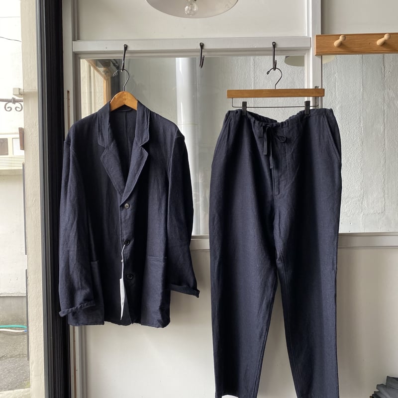 COMOLI ウールシルク ドローストリングパンツ | Less Higashikawa COMOLI ウールシルク ドローストリングパンツ | Less Higashikawa