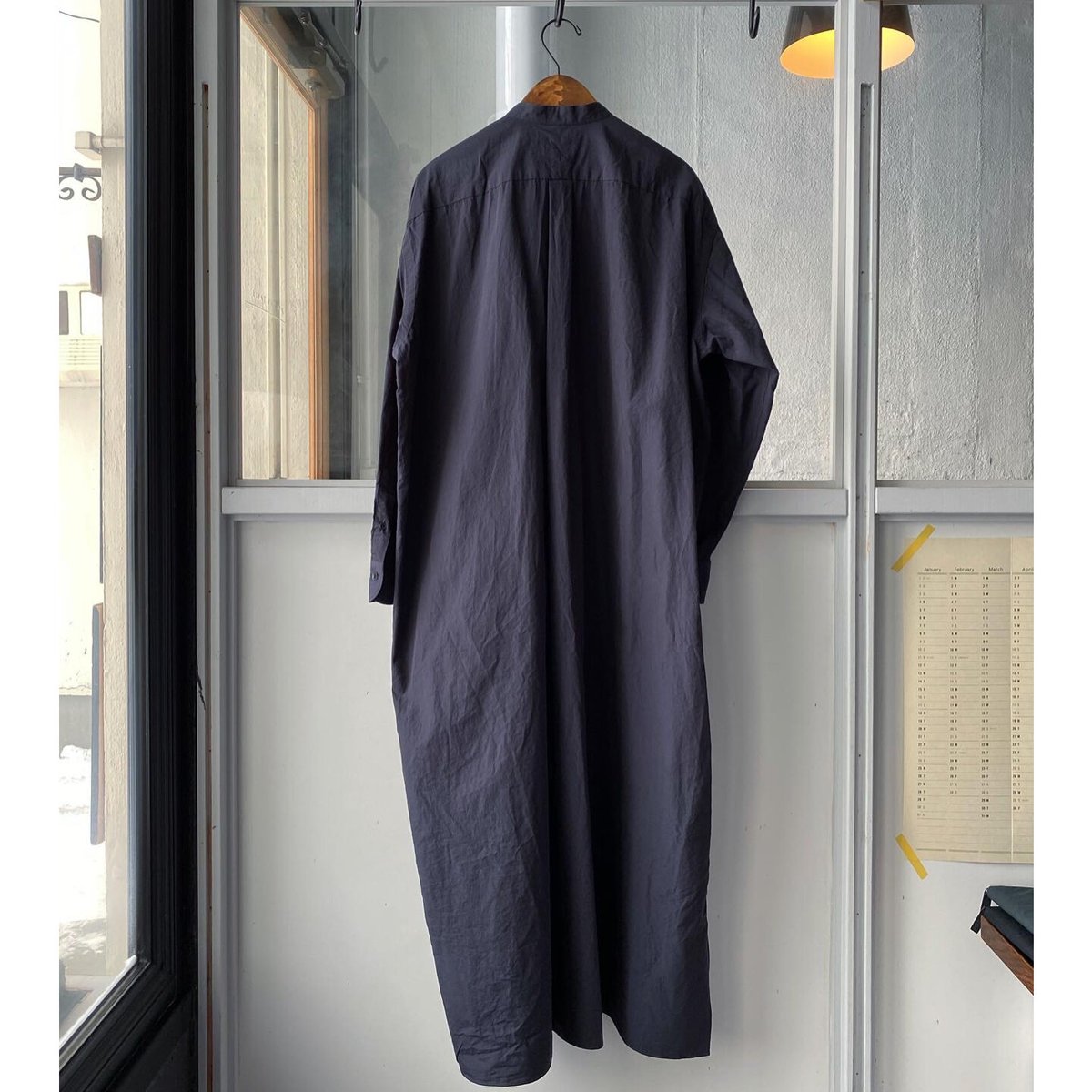 COMOLI シャツワンピース | Less Higashikawa