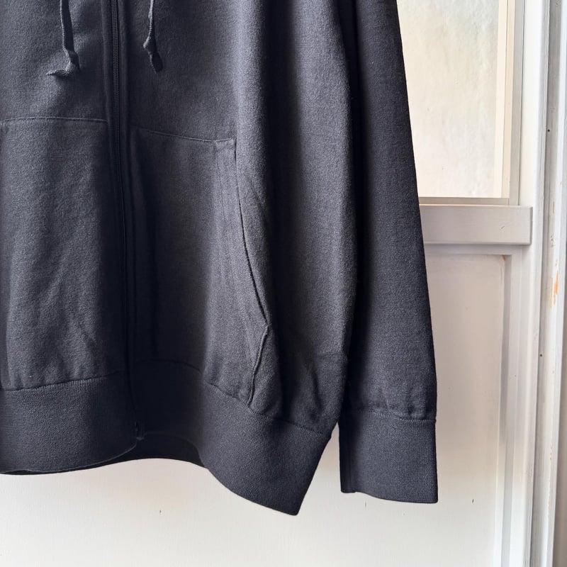 COMOLI ウールニット ジップパーカ | Less Higashikawa