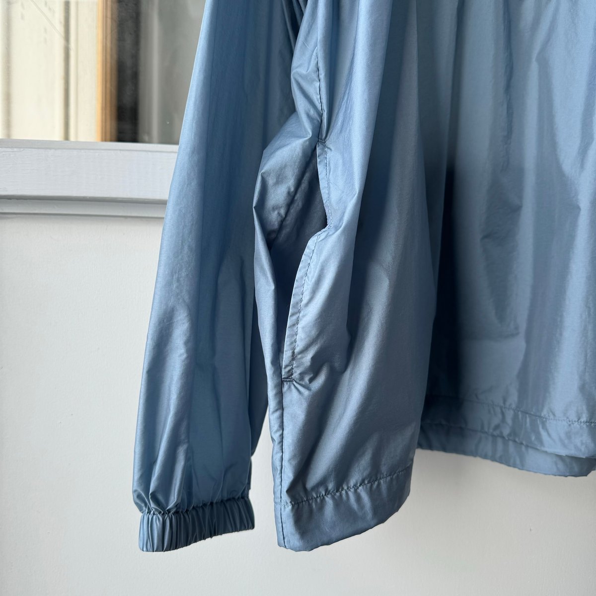AURALEE LIGHT NYLON HALF ZIP P/O | Less Higash AURALEE LIGHT NYLON HALF ZIP P/O | Less Higash