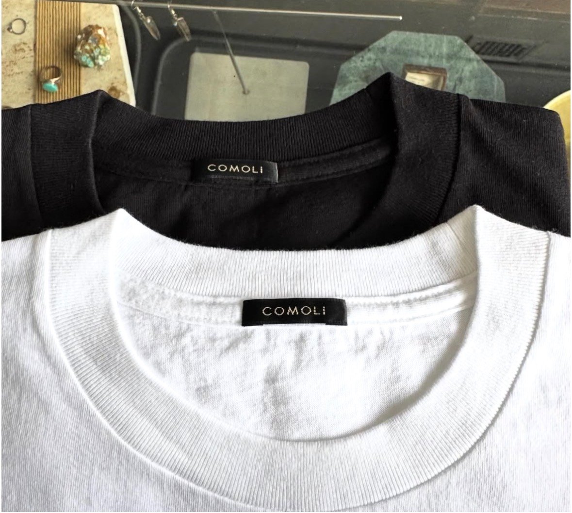 COMOLI コットンジャージ 長袖Tシャツ | Less Higashikawa