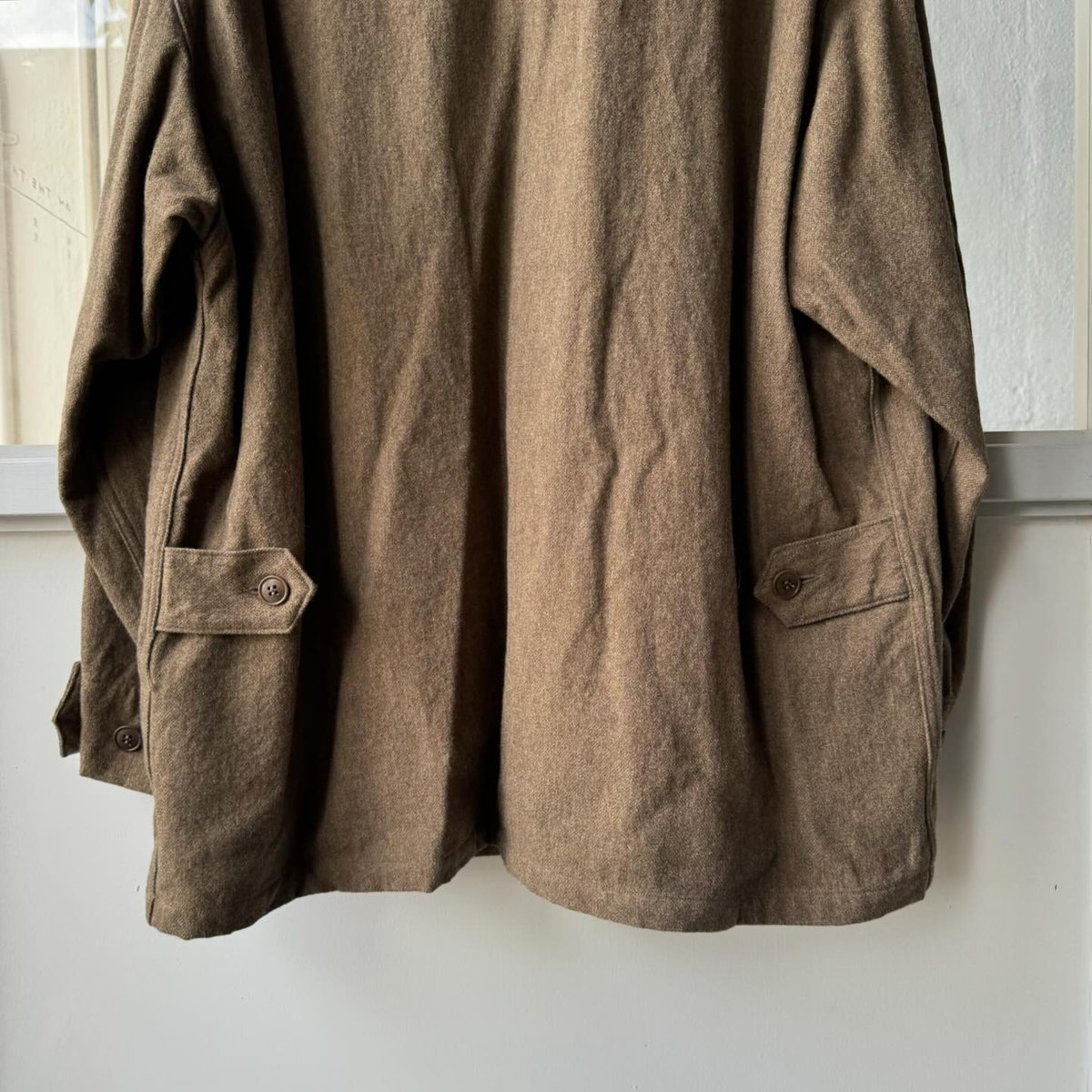 COMOLI KHAKI B.D.Uジャケット | Less Higashikawa