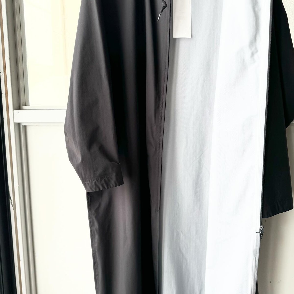 COMOLI レインコート | Less Higashikawa COMOLI レインコート | Less Higashikawa