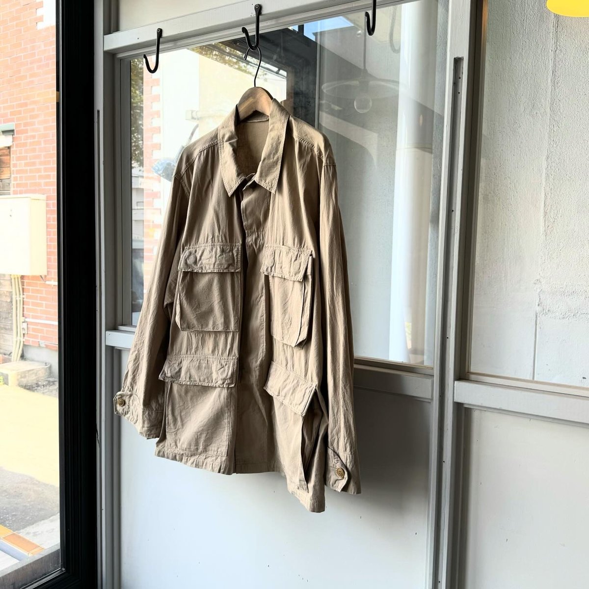 COMOLI KHAKI B.D.Uジャケット | Less Higashikawa COMOLI KHAKI B.D.Uジャケット | Less Higashikawa