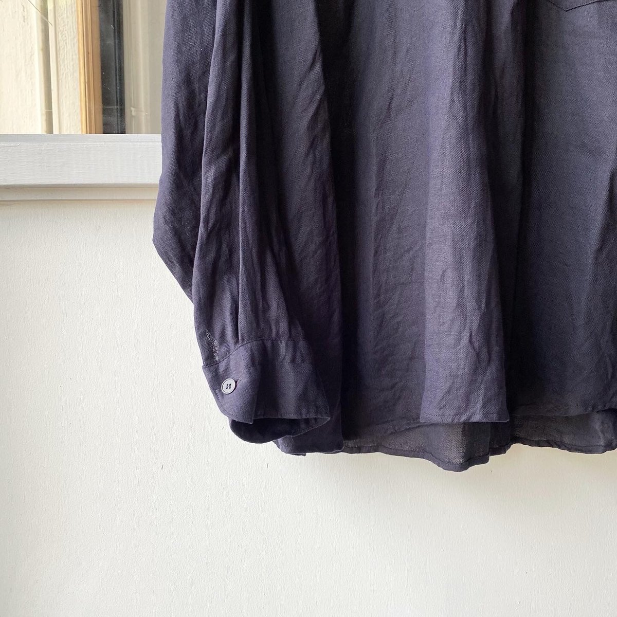 COMOLI リネンツイル スキッパーシャツ | Less Higashikawa COMOLI リネンツイル スキッパーシャツ | Less Higashikawa