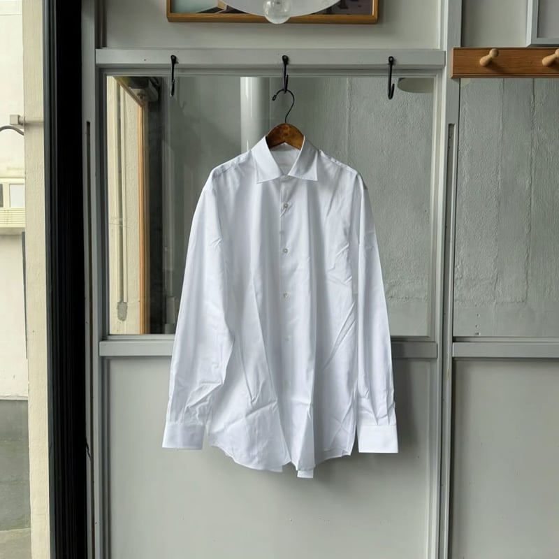 COMOLI ツイル ドレスシャツ | Less Higashikawa