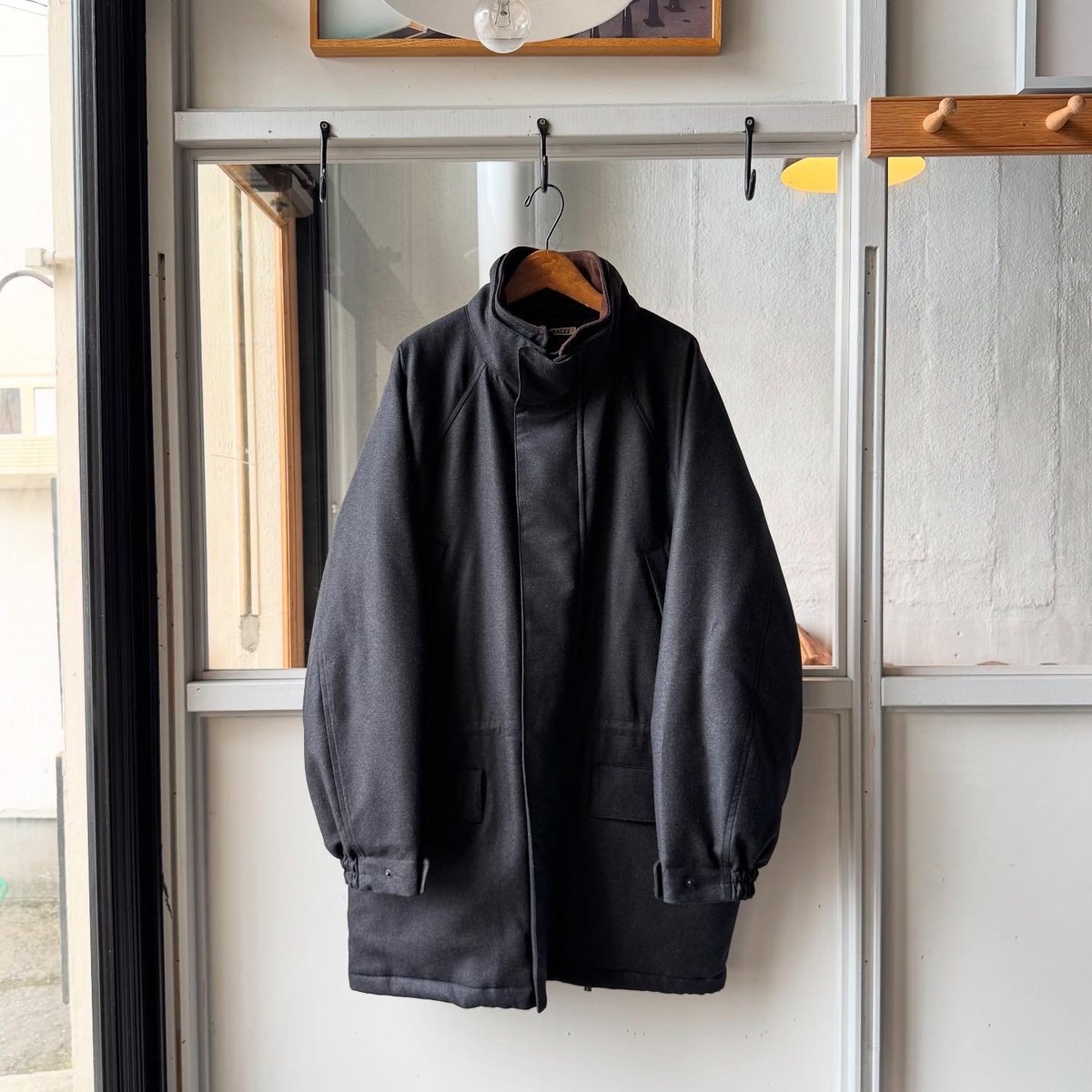 AURALEE WOOL FULLING FLANNEL PADDED OVER BLOUSO