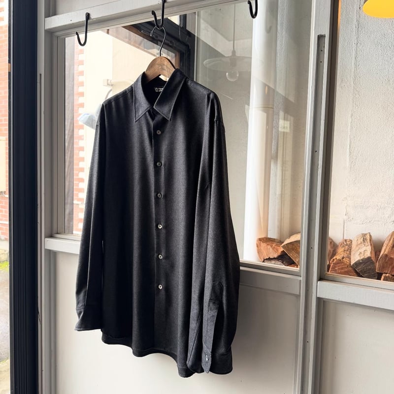 AURALEE SUPER LIGHT WOOL SHIRT | Less Higashikawa
