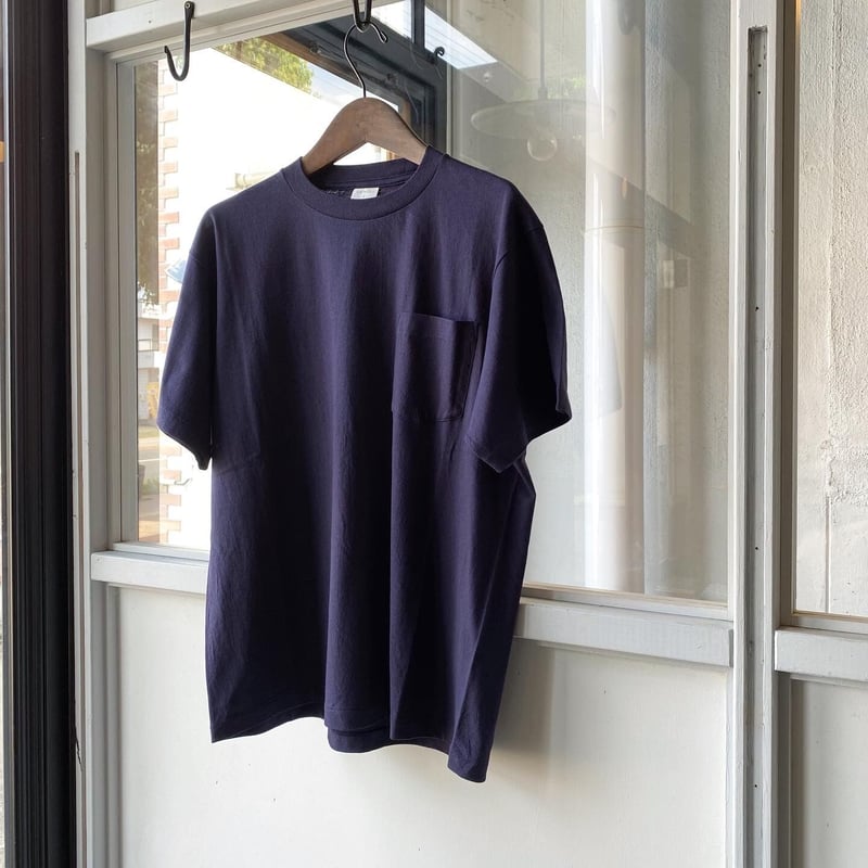 COMOLI SURPLUS Tシャツ | Less Higashikawa