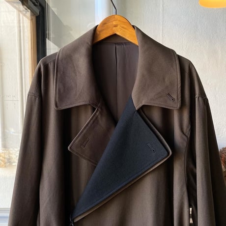 stein     DOUBLE LAPELED DOUBLE BREASTED COAT  - ST.402