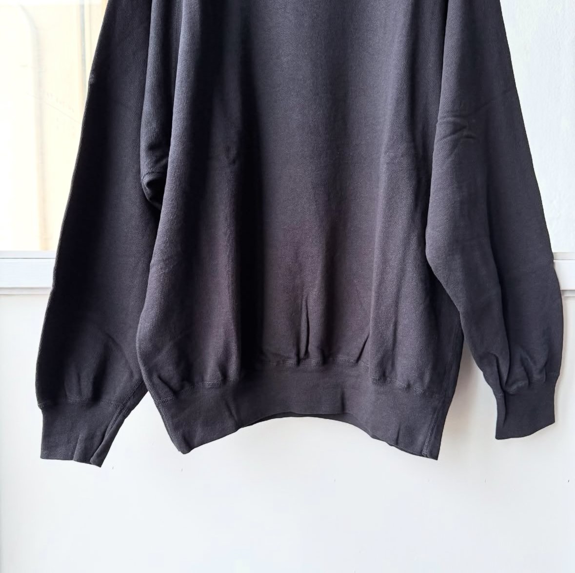 COMOLI LWコットン裏毛 クルーネック | Less Higashikawa COMOLI LWコットン裏毛 クルーネック | Less Higashikawa