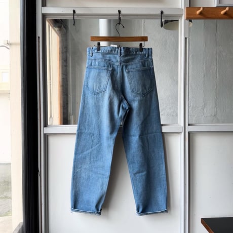 AURALEE　SELVEDGE FADED LIGHT DENIM WIDE PANTS