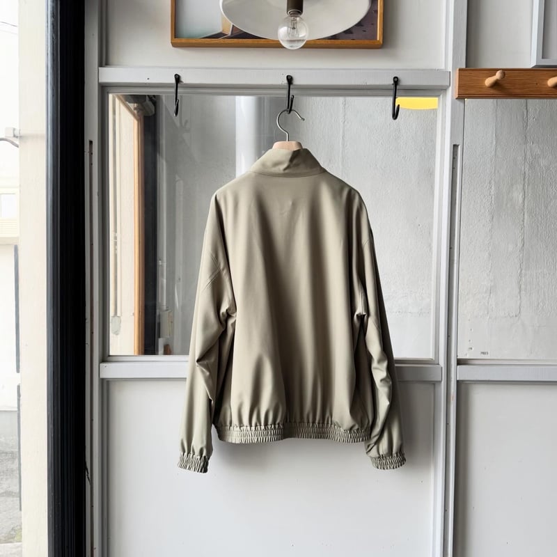 AURALEE ULTRA FINE TROPICAL WOOL ZIP BLOUSON |