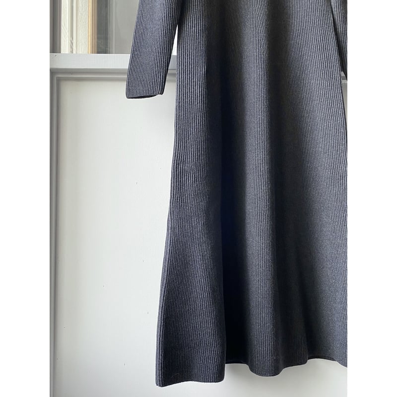 AURALEE SUPER FINE WOOL RIB KNIT ONE-PIECE A2 AURALEE SUPER FINE WOOL RIB KNIT ONE-PIECE A2