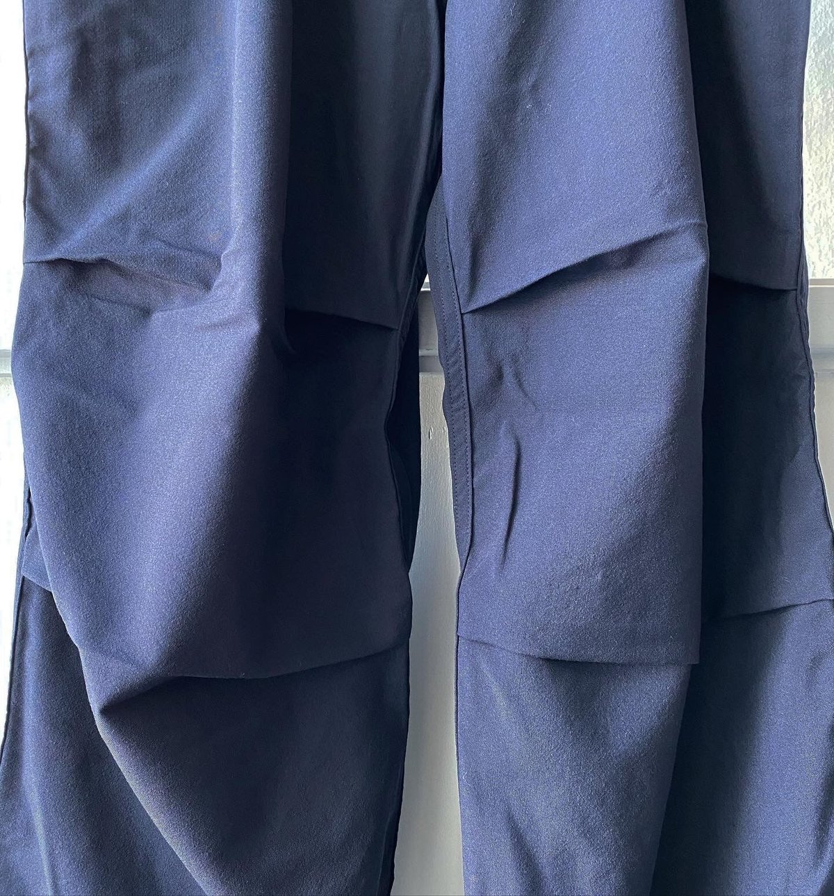 COMOLI ウール ニータックパンツ | Less Higashikawa COMOLI ウール ニータックパンツ | Less Higashikawa