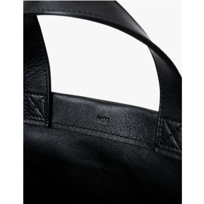 Aeta DOUBLE HANDLE TOTE : M (LE46) | Less H