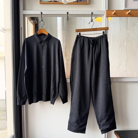 COMOLI　ウール 衿つきカーディガン