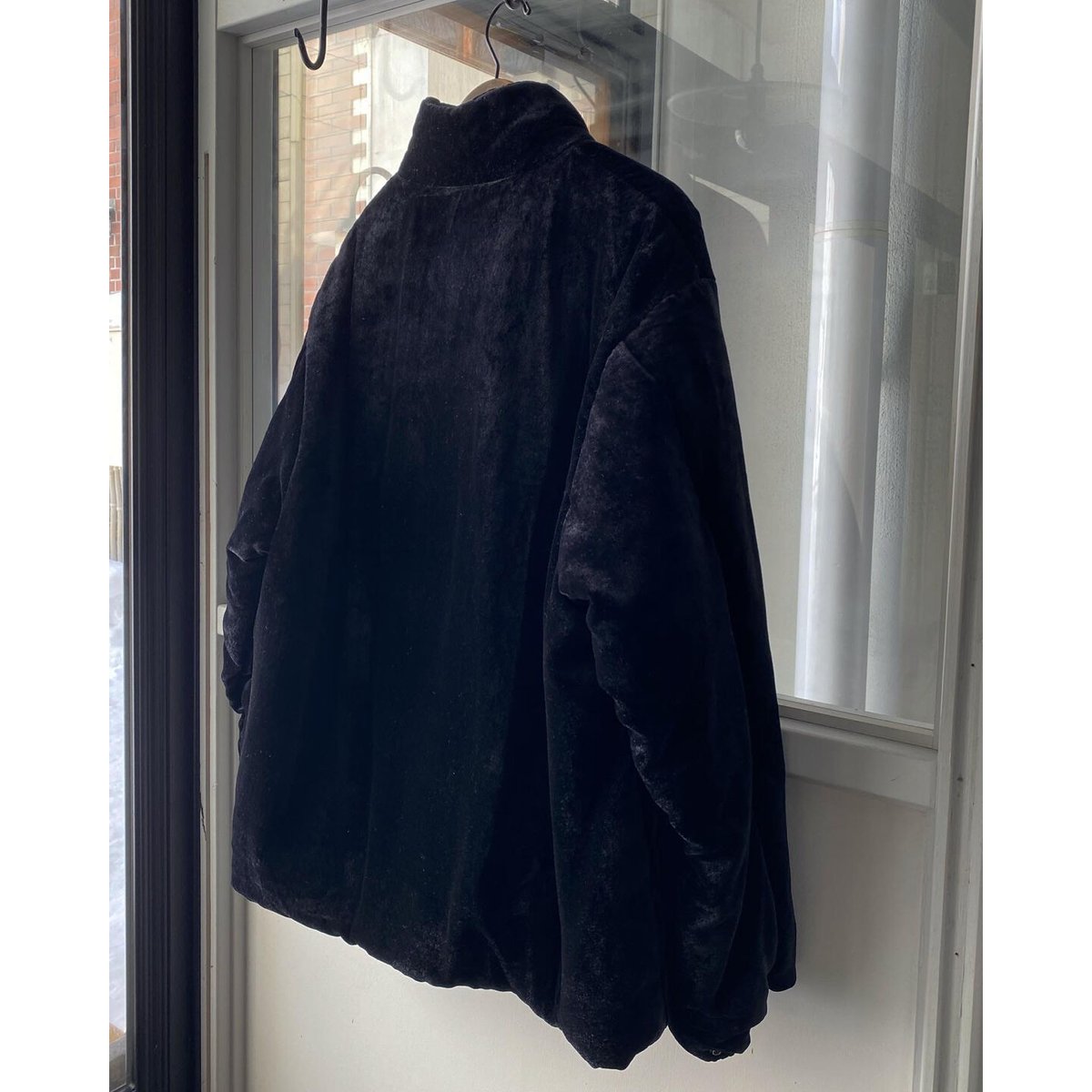 COMOLI シルク別珍 インサレーション ジャケット | Less Higashikawa COMOLI シルク別珍 インサレーション ジャケット | Less Higashikawa