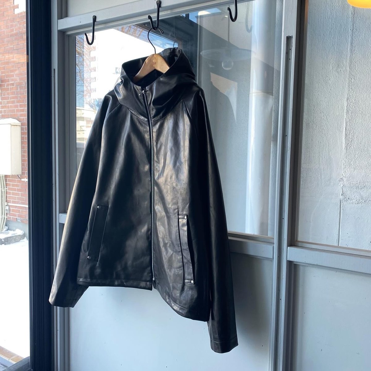 stein LEATHER HOODED SHORT JACKET - ST.769 stein LEATHER HOODED SHORT JACKET - ST.769