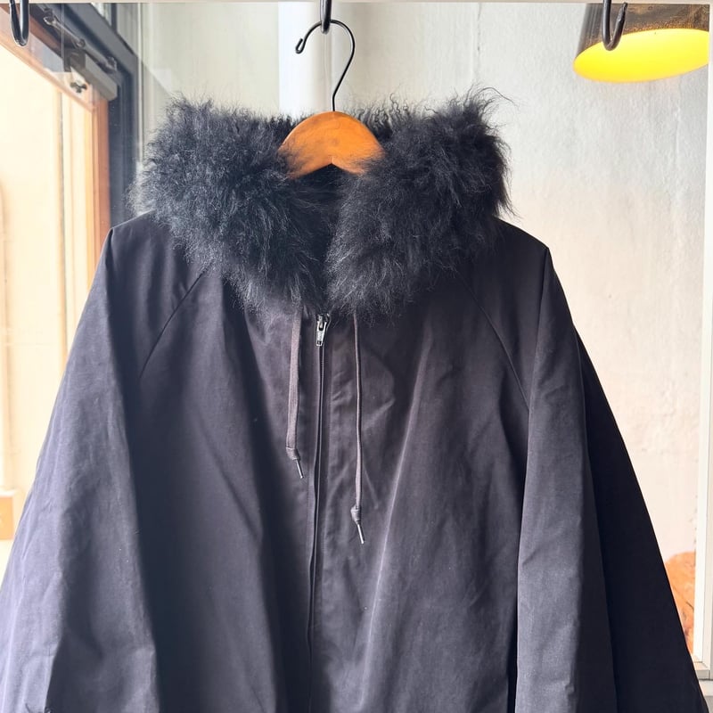 COMOLI フーデッド ロングコート | Less Higashikawa