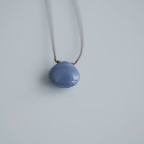 Margaret Solow 　 Smooth Blue Opal Necklace