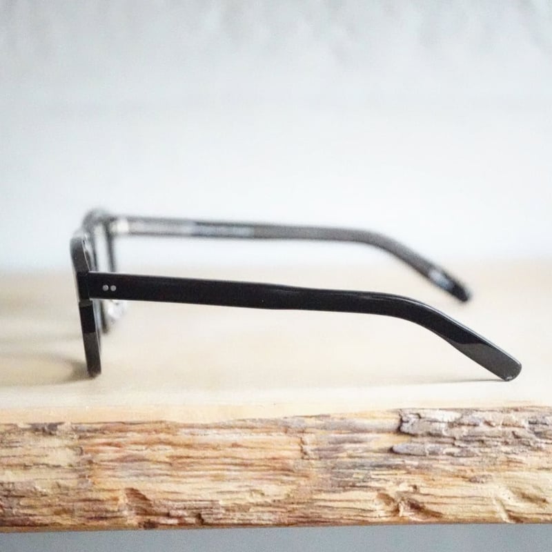 MEGANE ROCK VECTOR 009 | Less Higashikawa