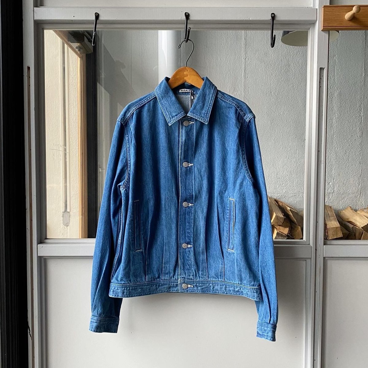 AURALEE SELVEDGE LIGHT DENIM BLOUSON | Less