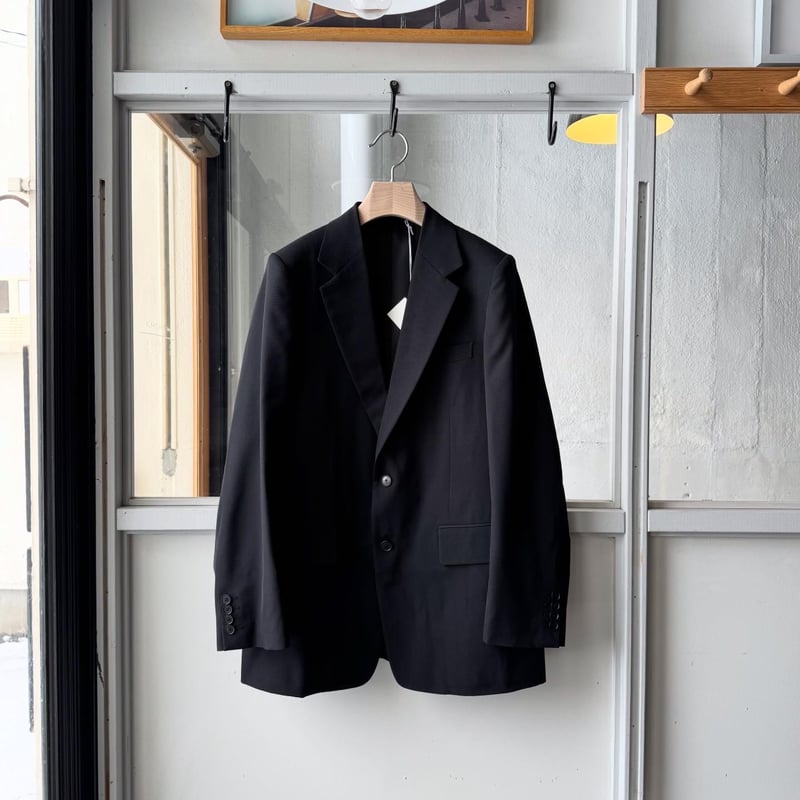 AURALEE LIGHT WOOL MAX GABARDINE JACKET | Less