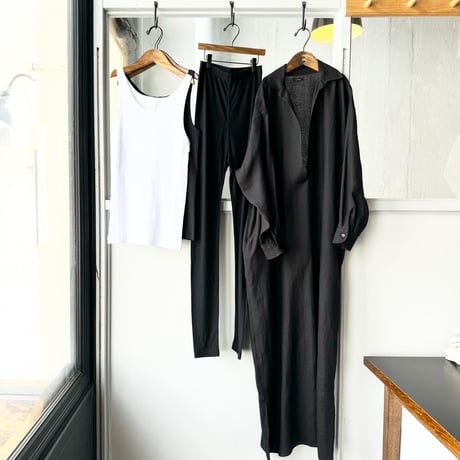 COMOLI　サマーウール レギンス