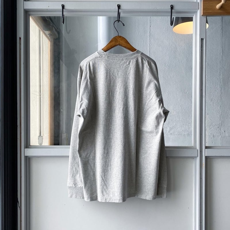 COMOLI 空紡天竺 長袖クルー | Less Higashikawa