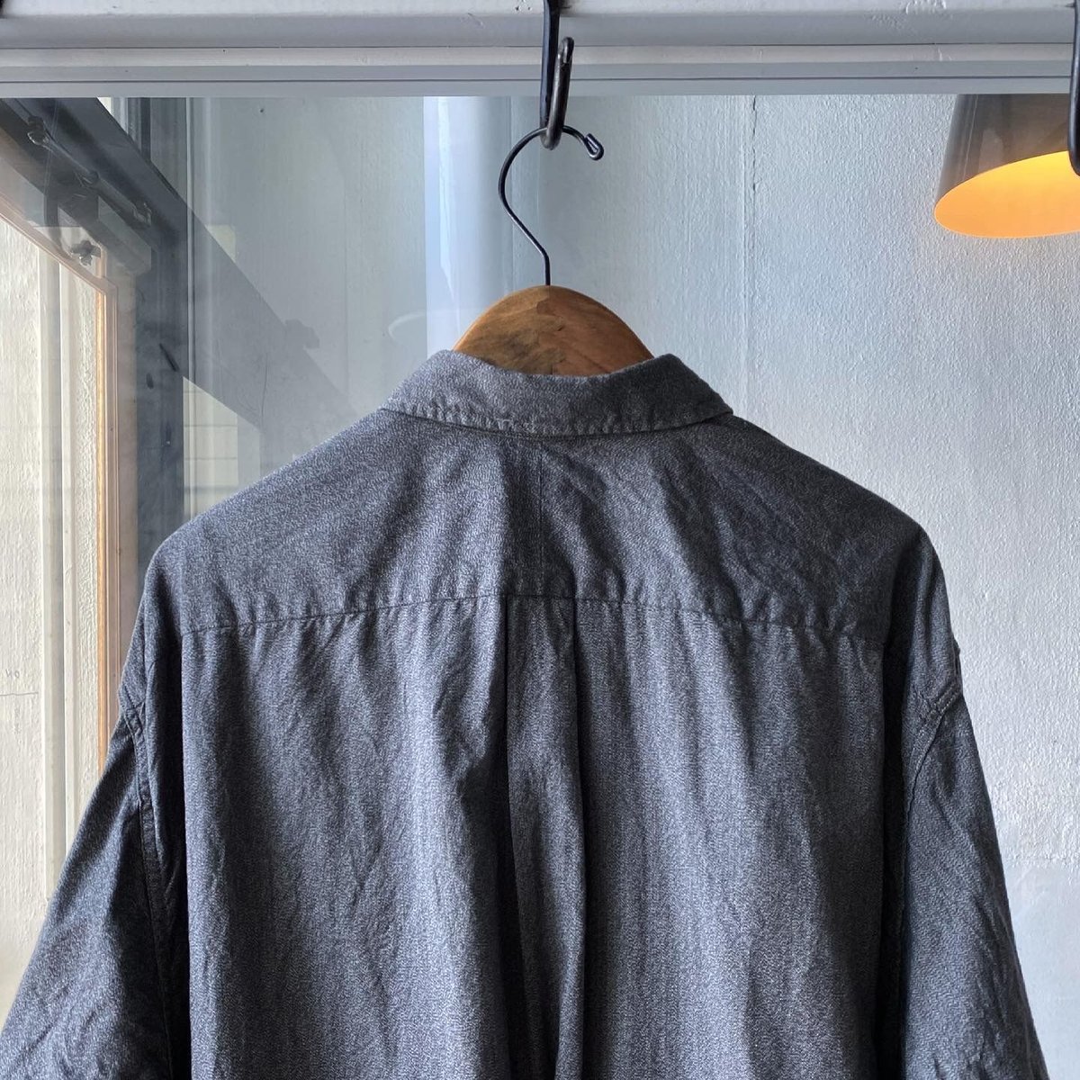 comoli ヨリ杢シャツ COMOLI (コモリ) ヨリ杢 ワークシャツ